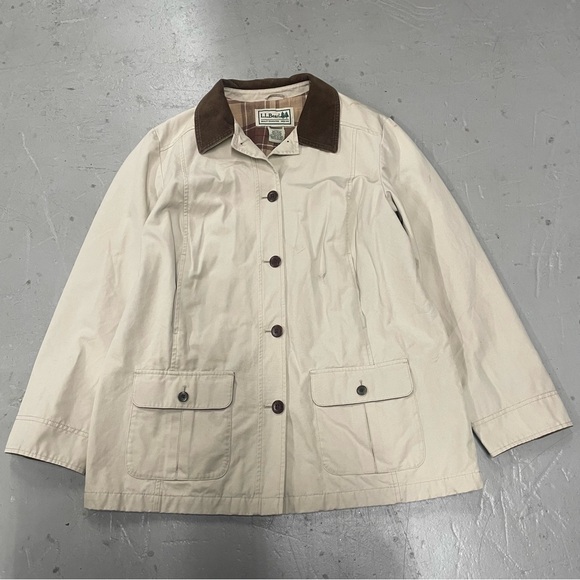 LL Bean Beige Barn Chore Jacket Womens Corduroy Collar Size Large - Picture 1 of 7